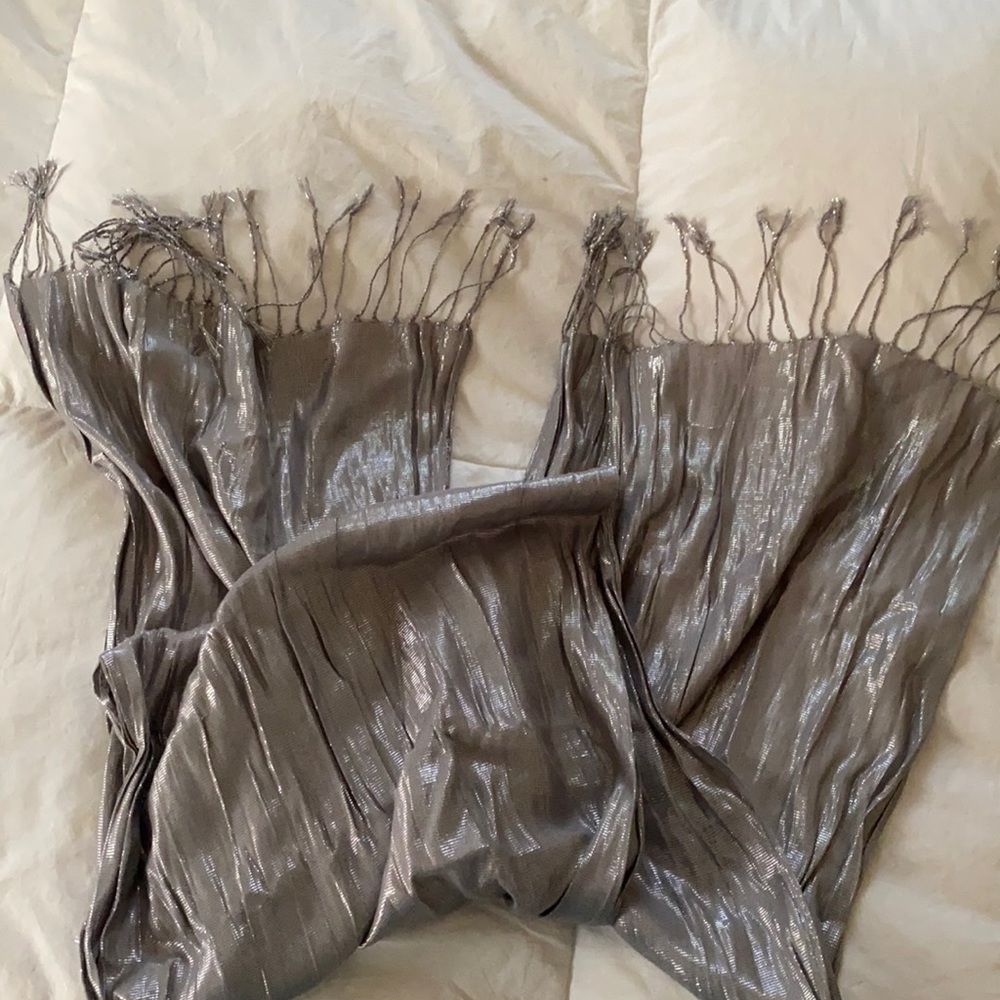 Metallic F21 scarf